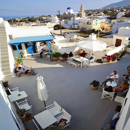 Πανσιόν Whitewashed 3*