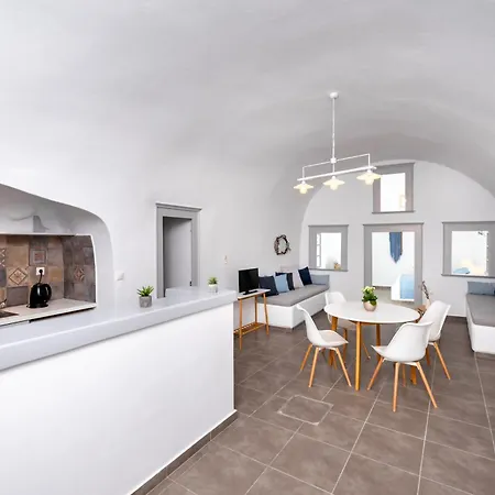 Whitewashed Mesariá