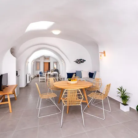 Whitewashed 3* Mesariá